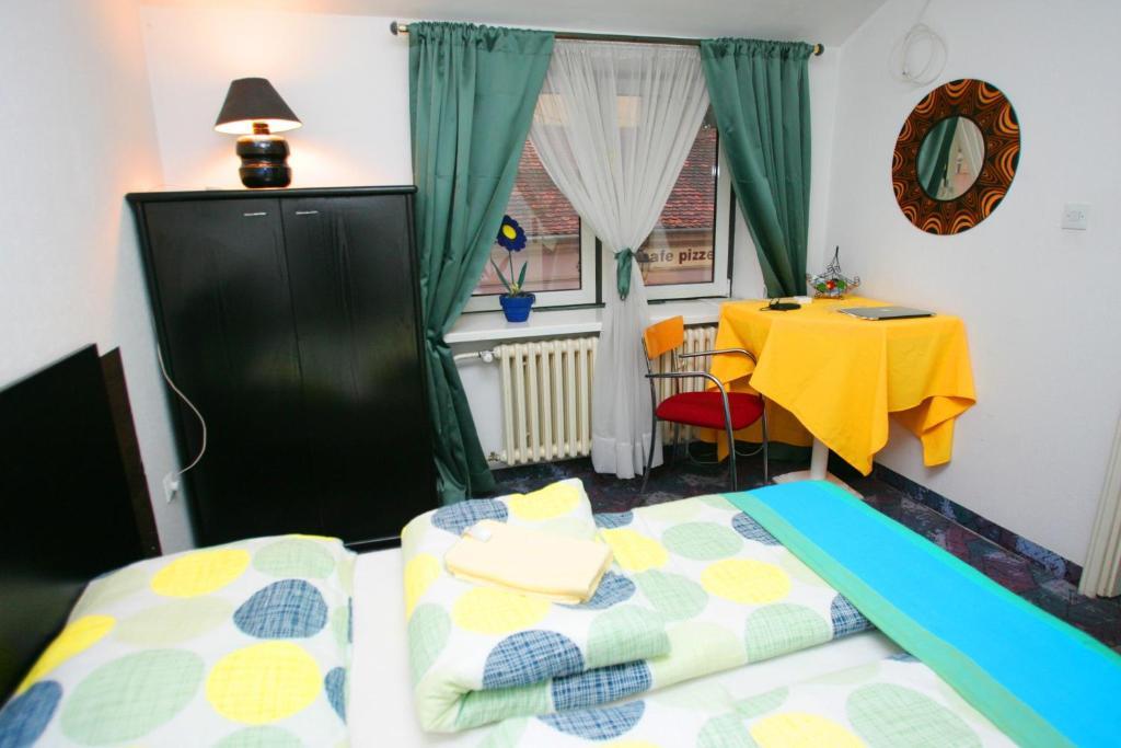 Hostel 021 Нови-Сад Номер фото